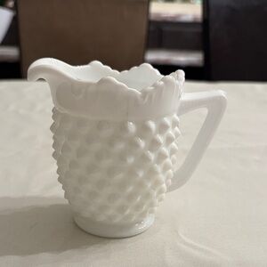 Elegant White Fenton Vintage Hobb Nail Creamer